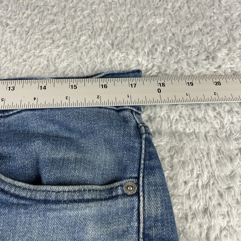 Levis 514 Mens 33x 30 Medium Wash Distressed Denim Straight Leg Jeans